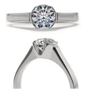 18ct white gold Favored Ring