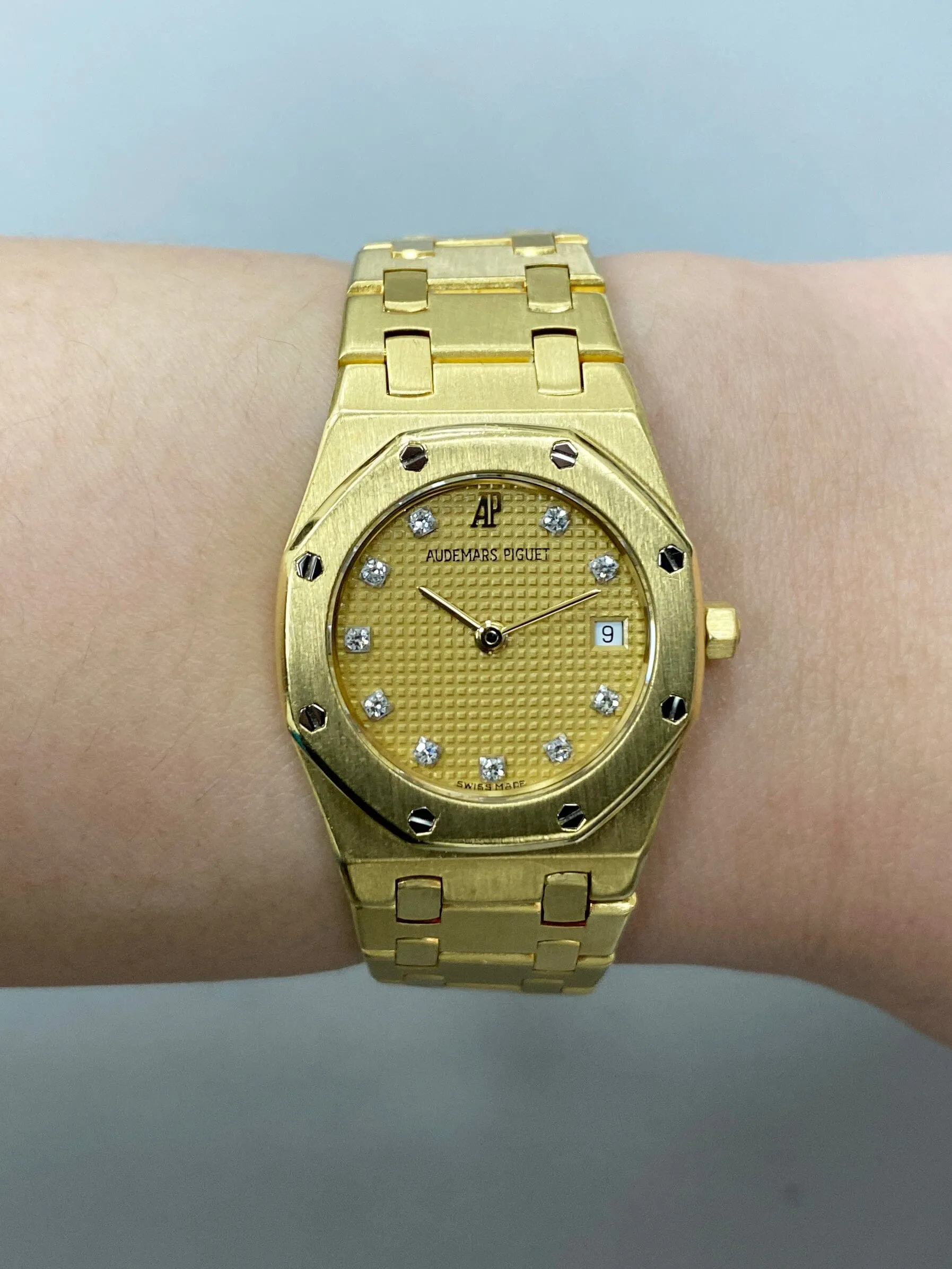 Audemars Piguet Royal Oak Diamond Champagne Dial Ladies Watch