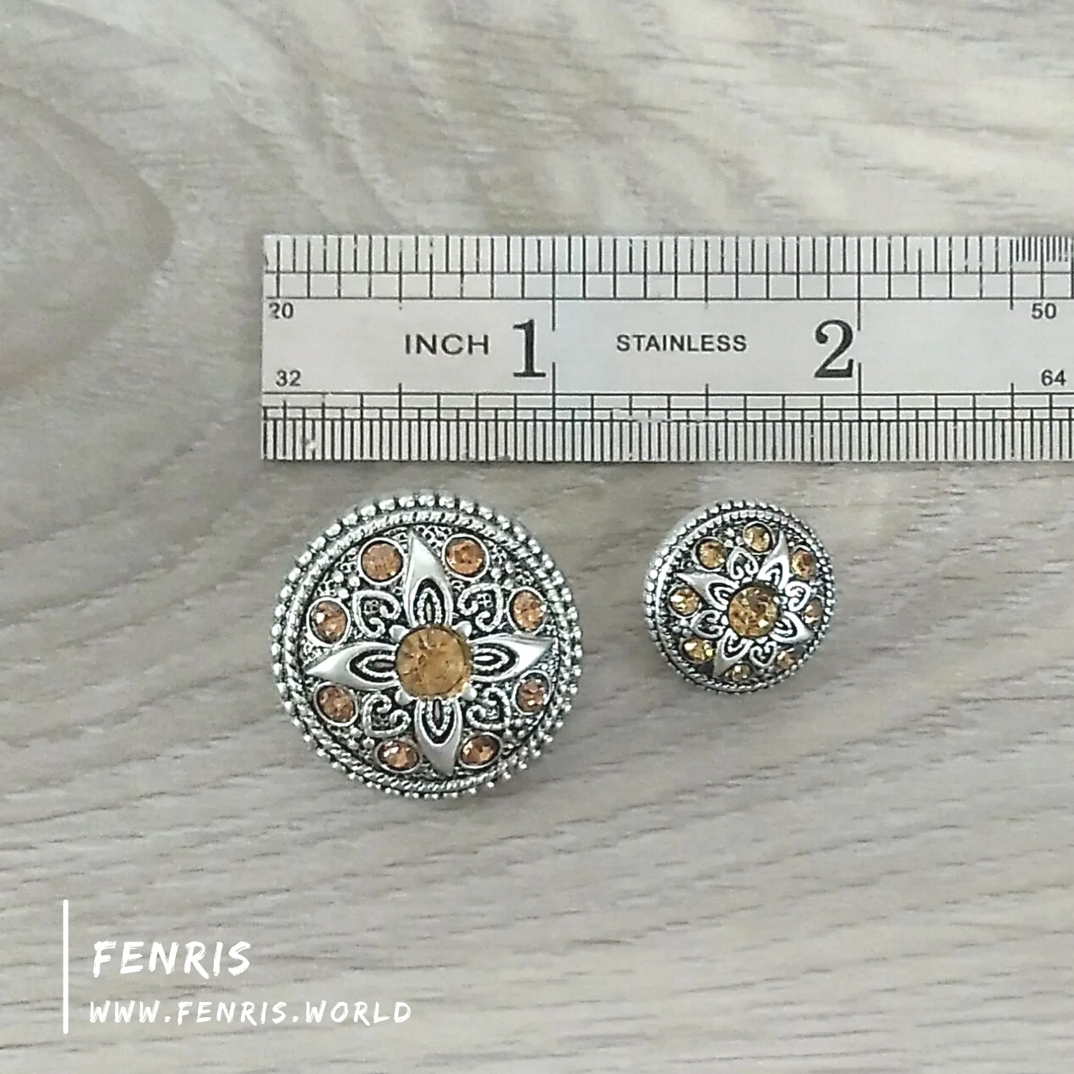 Buttons Silver Floral Amber