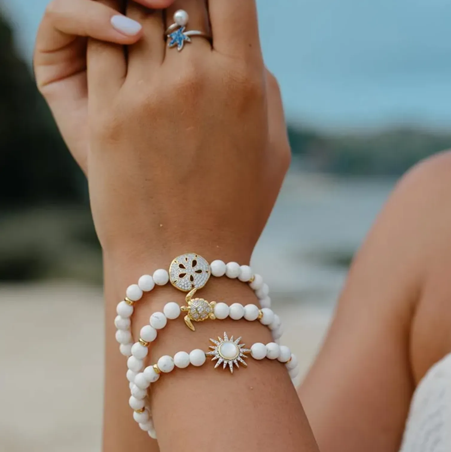 Gold Vermeil White Agate Sun Stretchy Bracelet