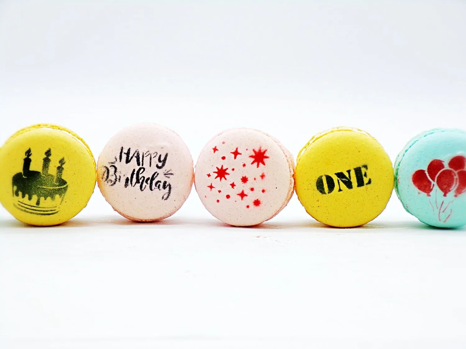 Happy Birthday Princess French Macaron Set | Personalized Macaron | Available in 6, 12 and 24 Pack