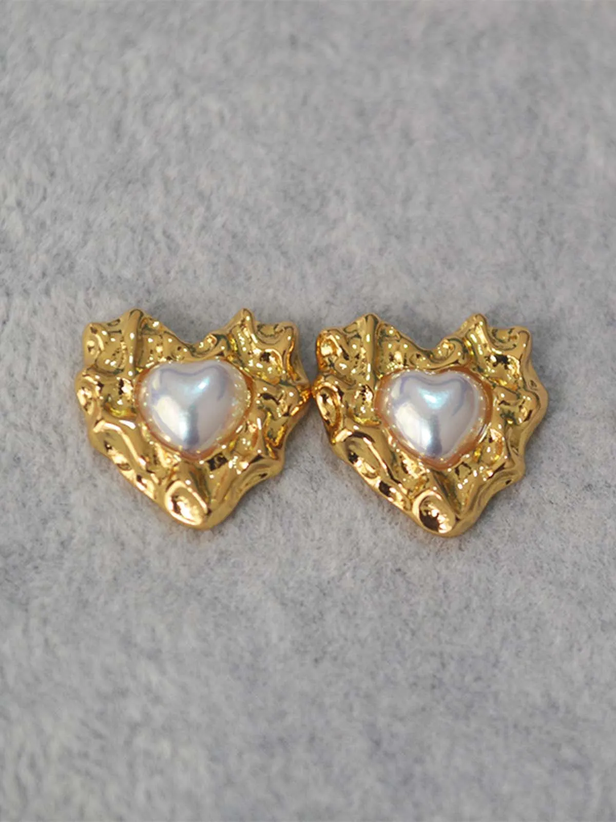 Irregular Heart Pearl Earrings