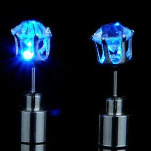 Light Up LED earrings Studs Flashing Blinking Stainless Steel Earrings Studs Dance Party Accessories unisex for Men Women 1 Pair