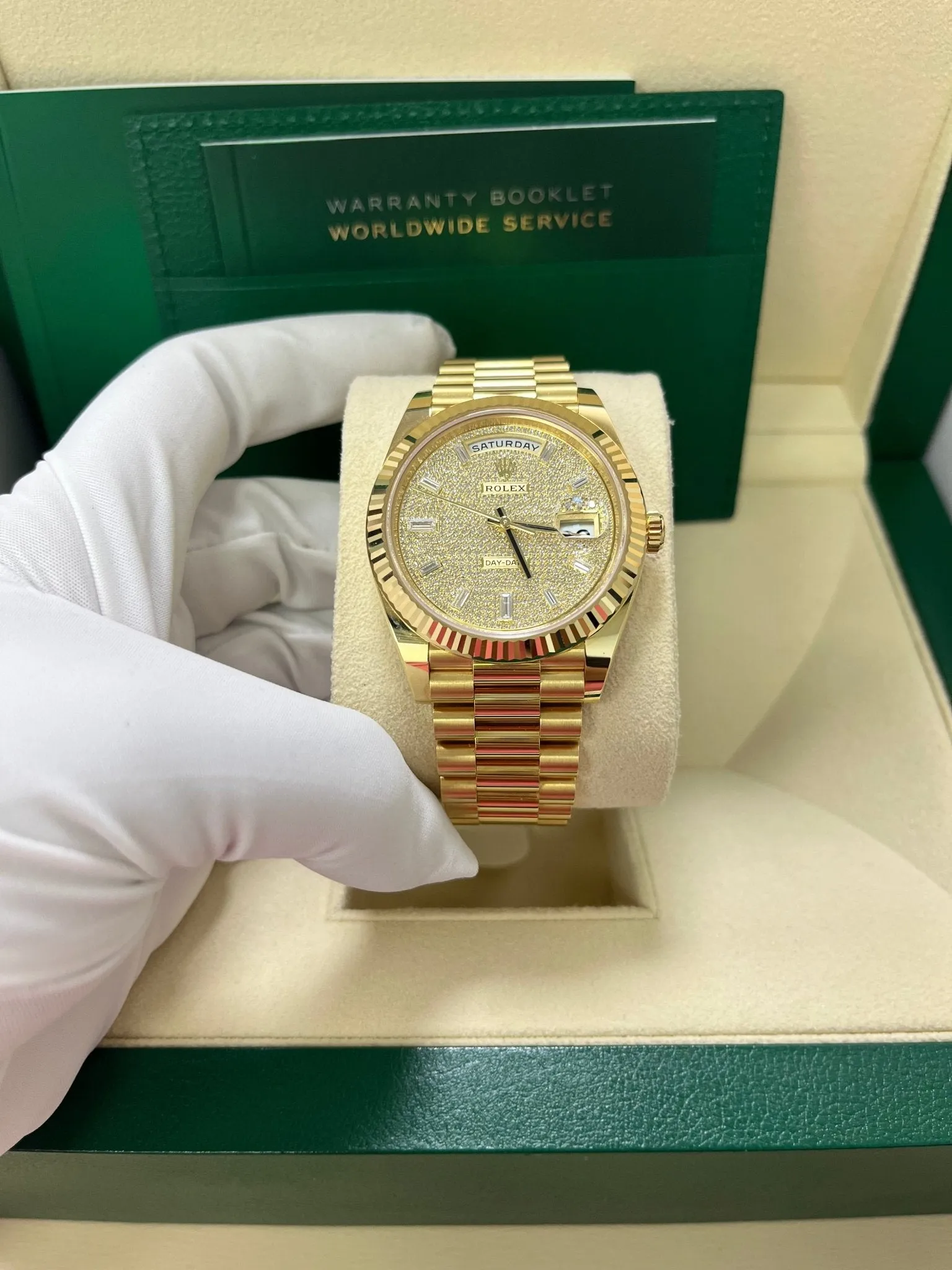 Rolex Day-Date 40mm Yellow Gold Pave Dial 228238